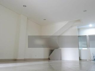 Dijual atau disewa ruko Mampang prapatan Raya lt 66 /lb 330m2