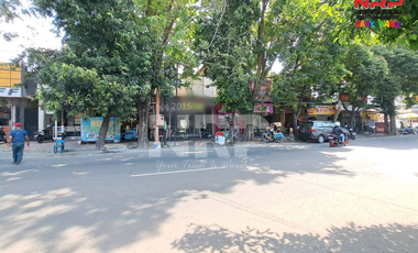 Dijual 3 Plong Ruko+ Rumah Sangat Strategis di Jl. Basuki Rahmat, BWI
