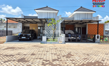 RUMAH BARU DAN MODERN DEKAT SATPAS POLRESTA BANYUWANGI