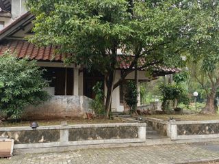 Rumah Besar Hook dekat MRT Lebak Bulus
