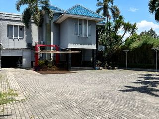 Dijual gedung gedung komersil siap pakai di warung buncit