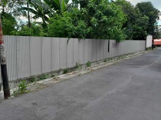 Di sewakan tanah pekarangan di maguwo dalam ring road timur kampus upn