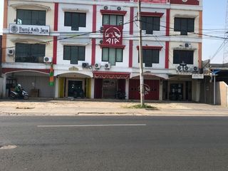 Ruko. Strategis. Sumur. Batu