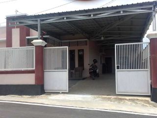dijual rumah jl hasanudin palu timur
