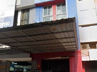 Ruko grosir Cempaka mas,terletak di jln BOULEVARD yg lebar,cck segala usaha,4 lt