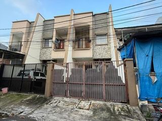 Dijual Rumah Siap Huni di Graha Sunter Pratama 2 Lantai Jakarta Utara