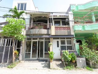 Rumah 3 Lt Hadap Timur 13 Mnt ke Stasiun Cibitung Bisa Nego J-28815