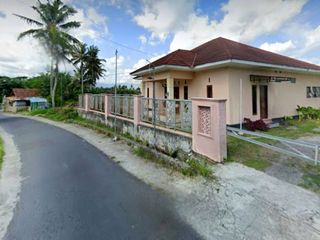 Dijual 2 rumah satu lokasi. Tdk jauh dari jalan provinsi.