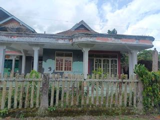 Dijual Murah Rumah Tua Jl.Purwodadi, Curup Sel,Rejang Lebong,Bengkulu