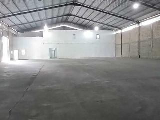 DISEWAKAN GUDANG 3.000 m2 HADAP JALAN, 5 MENIT KE TOL BSD