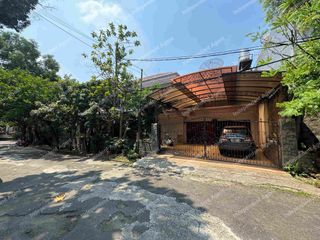Rumah 2 lantai huk di sektor 9 bintaro tangerang selatan