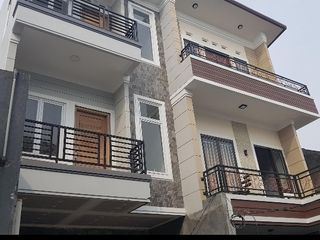 Rumah Baru  3 Lantai Kosambi dkt Tol Matland/Green Lake,
