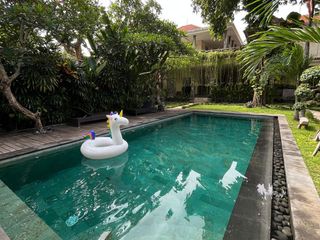 dijual villa view jungle lokasi batubelig