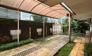 Rumah Vintage DIJUAL CEPAT Bawah Pasaran Di Jakarta Selatan