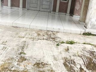 Dijual lahan + rumah pinggir jalan
