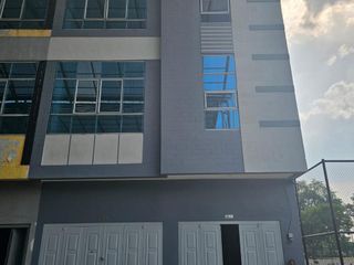 Disewakan 2 unit ruko gandeng Hook CBD Polonia blok B