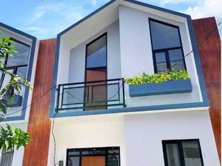 Dijual rumah murah 2 lantai siap huni di Cilengkrang Ujungberung