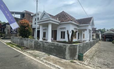 Rumah Murah Luas Posisi Hook Siap Huni Di Jl.KH Malik Dalam Kedungkand