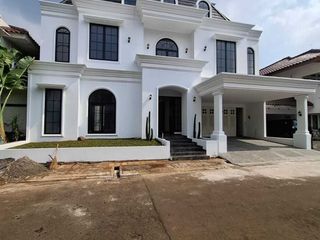 Dijual Rumah Baru Ada Kolam Renang di Puri Bintaro Jaya Sektor 9
