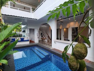 dijuL villa lantai 2 canggu