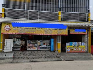 Ruko area Galuh Mas lebar 9m, Strategis.