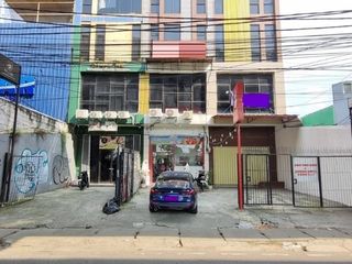 349. Dijual Ruko 4 Lantai Strategis di Ciledug Raya Kebayoran Lama