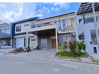 dijual Rumah 2lt siap huni dekat Golf dan Nagoya Batam