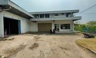 Dijual Gudang/Pabrik lokasi pasar Kemis dekat dari pintu tol