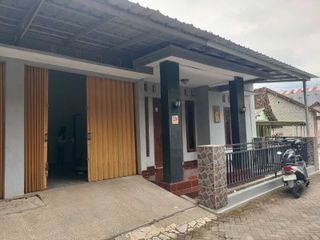 Disewakan rumah di selatan uii jl kaliurang