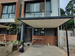 M04.Rumah 2lt Strategis Hny dgn Dp 3Jt Free Biaya diTugu macan Citayam