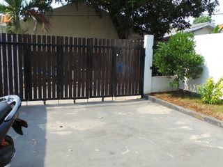 JUAL RMH KOMPLEK DEPKES, PONDOK CABE DKT TOLL BSD, UT, IAIN JUAL CEPAT