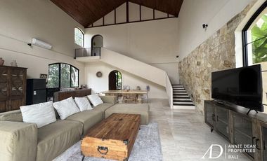 FREEHOLD | MODERN RIVERSIDE VILLA IN NYANYI CANGGU