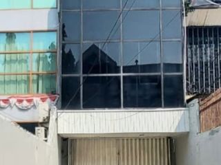 Dijual Ruko Lokasi Strategis di Mampang Prapatan Raya