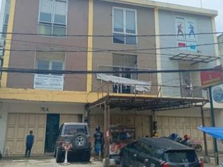 Dijual Ruko 3 lantai di depan Yogya jalan Sunda cocok u/klinik dokter
