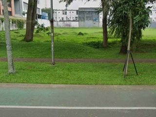 Kavling komersial  Alam Sutera depan Mal Living World