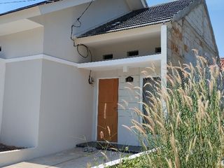 Rumah Cluster 5 menit ke Tol Sadang