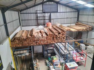 Dijual Gudang & Toko Material Bahan Bangunan Batununggal Bandung