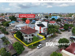 Dijual rumah lahan besar 297m2 lokasi Greenland Batam center