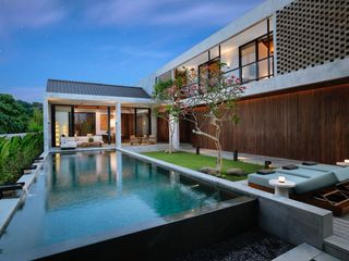 Brand New Luxury Villa in Canggu Padang Linjong with Ricefield View