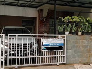 Rumah Bintaro Jaya dalam komplek SiapHuni