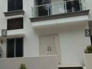 Di jual rmh mewah dan modern di cempaka putih tengah jakarta pusat