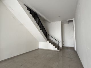 Ruko PIK Golf Island Kosongan Termurah (4.5x15m)