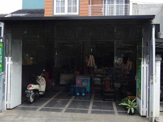 Dijual Cepat Rumah Ruko Bisa Untuk Tempat Usaha di arcamanik