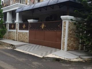 Rumah Hook Furnish 2,5lt SHM Luas 205 Di Cipinang Indah Jakarta Timur