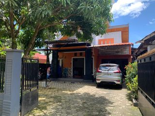 Rumah Secondary Terawat di Kadia, LT 470m² Luas Bangunan 268m²