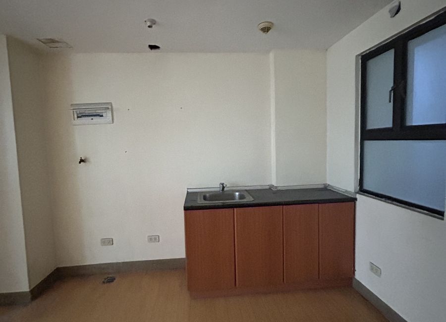 Block-19 Cambridge, Kabisig, San Andres, Cainta, Rizal image 2