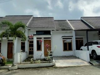Rumah Pusat Kota Sukabumi Cluster One Gate Sistem Siap Huni