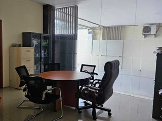 Gedung Kantor 3,5 Lantai Lokasi Strategis Bintaro Tangerang Selatan
