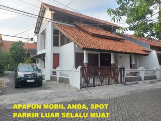DISEWAKAN RUMAH DEKAT SDK SANG TIMUR
