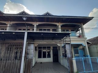 DISEWAKAN - 1 unit rumah tinggal 2lt Gg. Merak 3